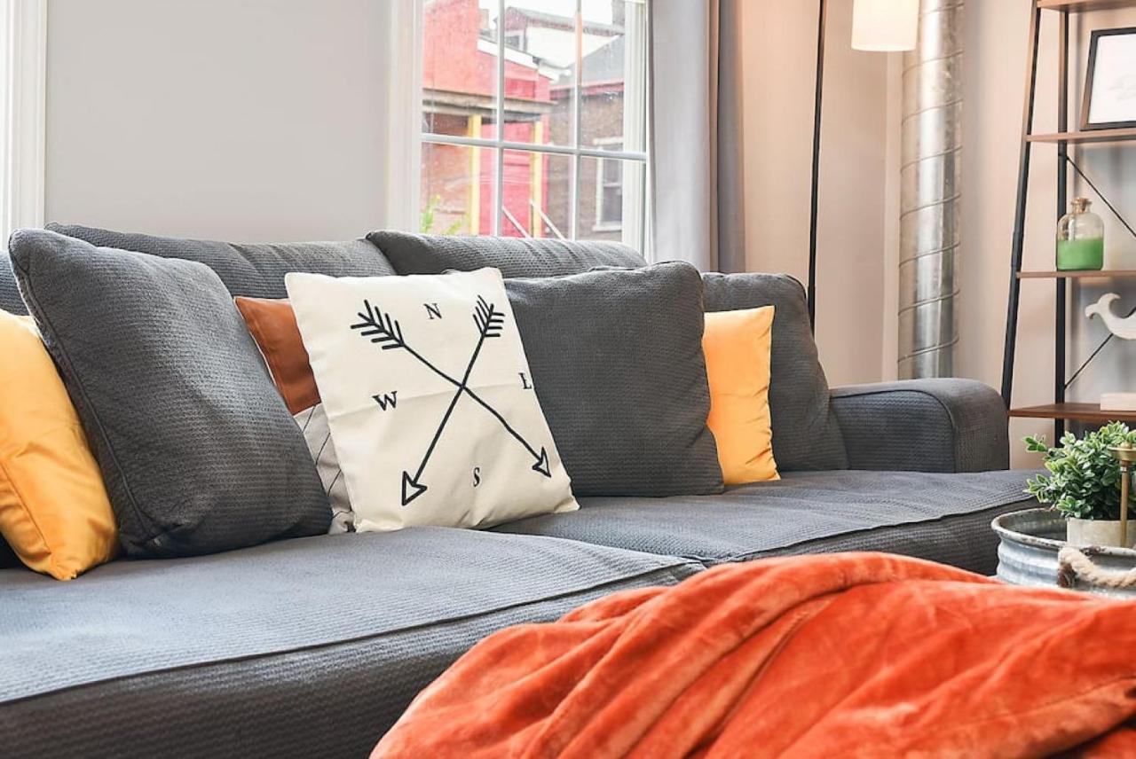 Casa de férias Boat House - Beautiful Custom Space, Two King Beds Pittsburgh